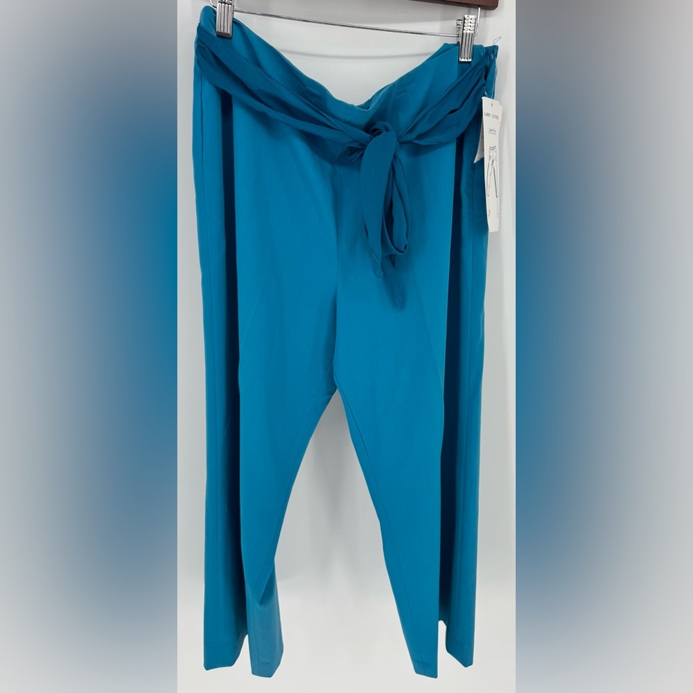 Larry Levine Career Crop Teal Stretch Pant